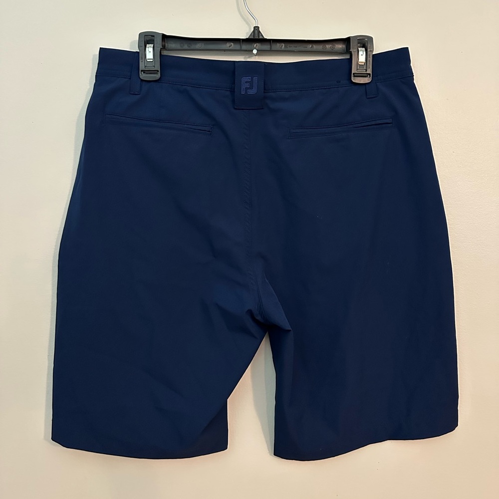 FootJoy Lightweight 9 Inch Inseam Golf Shorts - Navy Size 34 - Picture 5 of 8